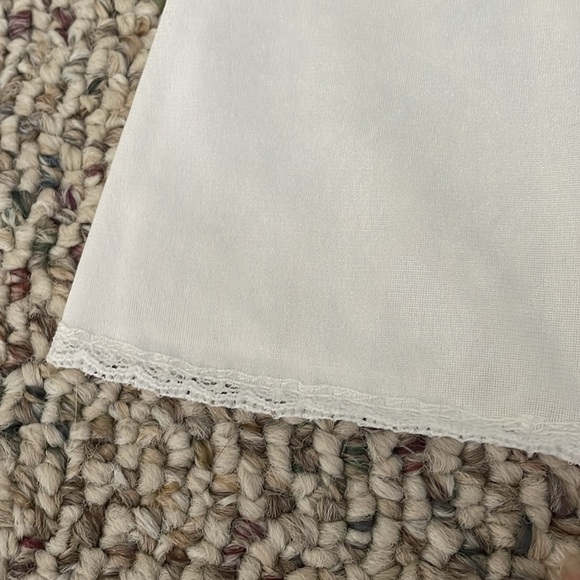 Vanity Fair White Nylon Dress Slip Y2K - Picture 3 of 9